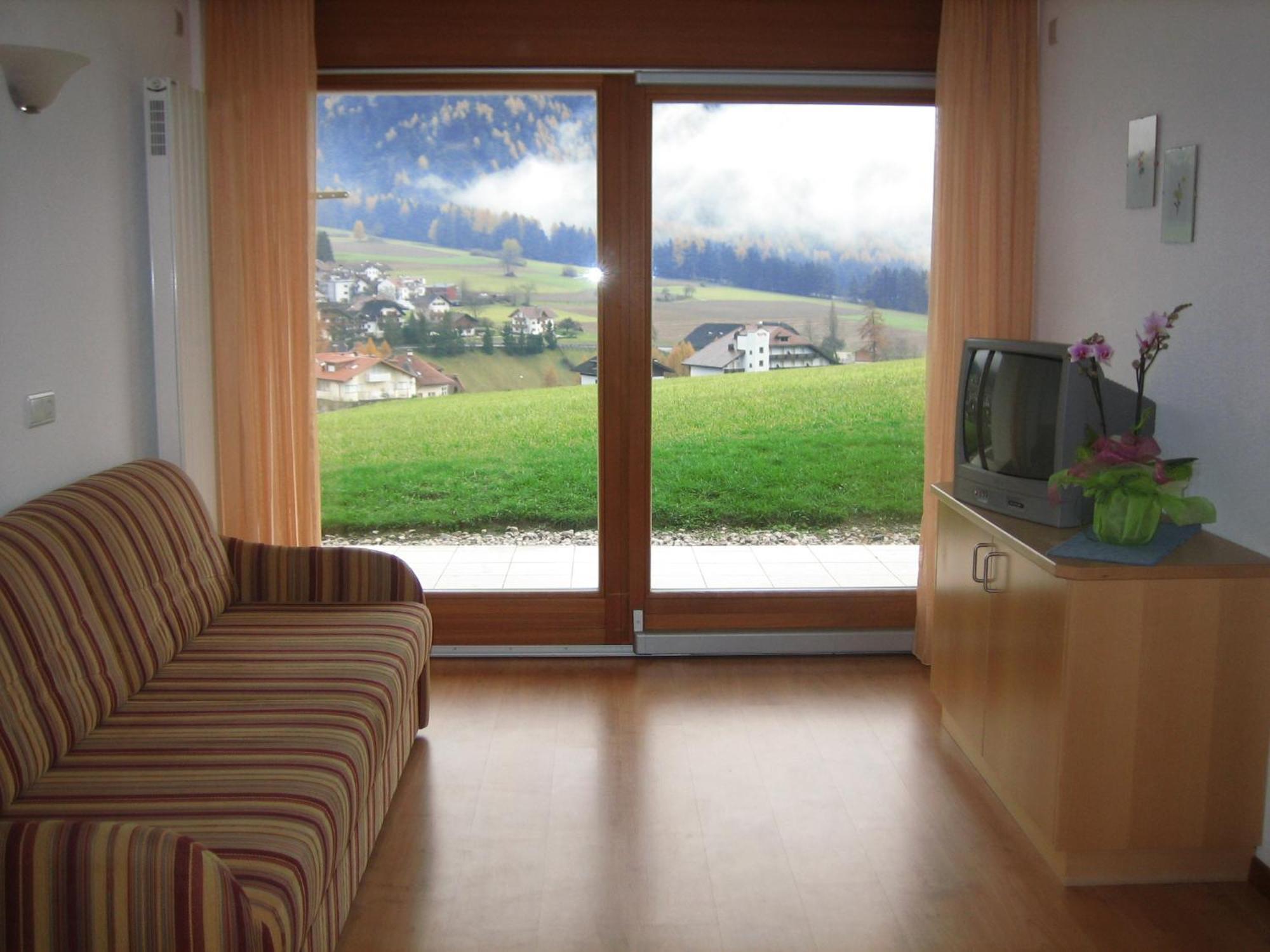 Garni - Appartement Neumairhof Rasun di Sopra Eksteriør bilde