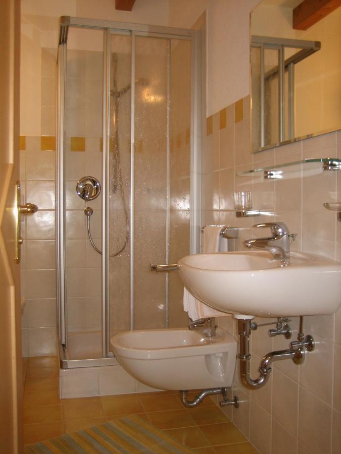 Garni - Appartement Neumairhof Rasun di Sopra Rom bilde